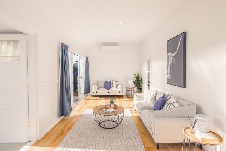 Photo of property in 28 Pine Avenue, New Brighton, Christchurch, 8061