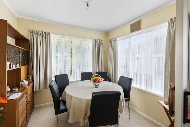 Photo of property in 4 Winiata Place, Otaki, 5512