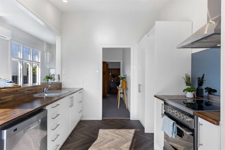 Photo of property in 1051 Colombo Street, St Albans, Christchurch, 8014