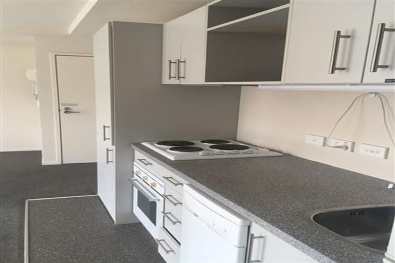 Photo of property in The Peak Apartments, 1001/170 Taranaki Street, Te Aro, Wellington, 6011