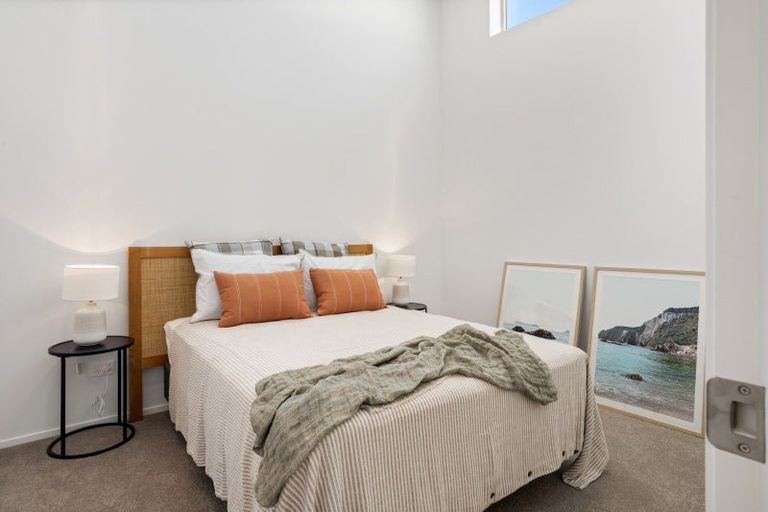 Photo of property in 16 Vanita Drive, Whitianga, 3510