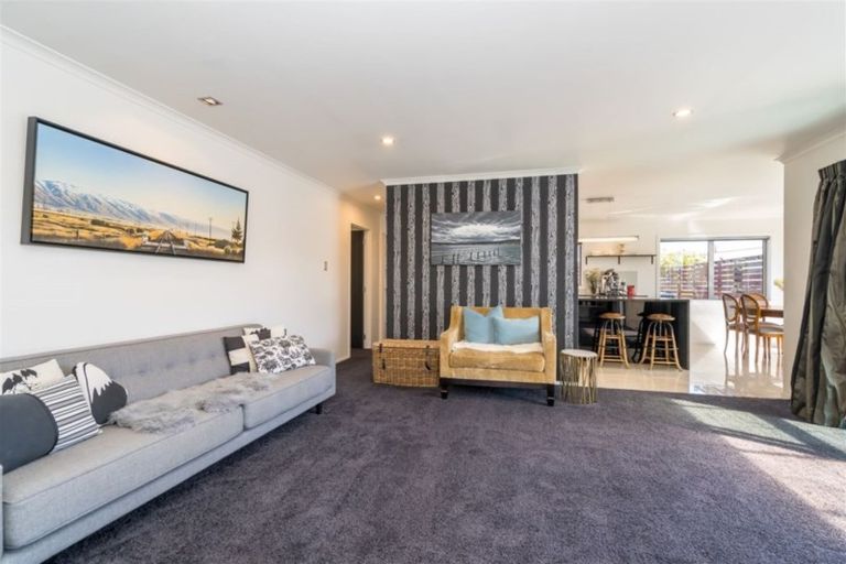 Photo of property in 14 Kura Place, Mosgiel, 9024