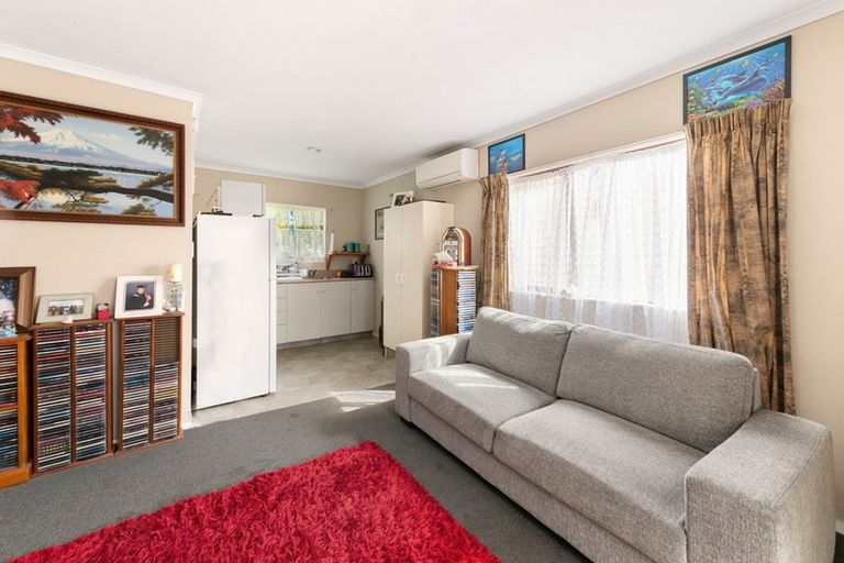 Photo of property in 18 Fenruss Street, Fairy Springs, Rotorua, 3015