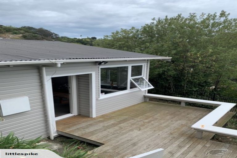Photo of property in 11 Guys Hill Road, Hospital Hill, Napier, 4110