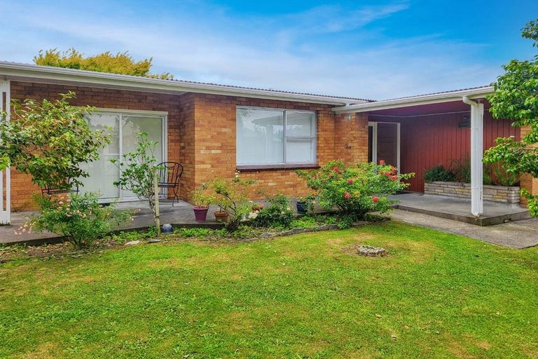 Photo of property in 7 Airdrie Avenue, Epuni, Lower Hutt, 5011