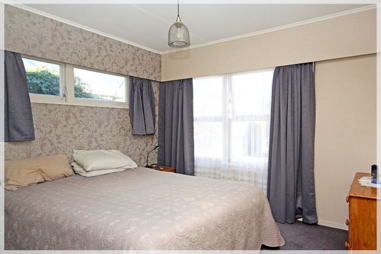 Photo of property in 30 Edinburgh Terrace, Foxton Beach, Foxton, 4815