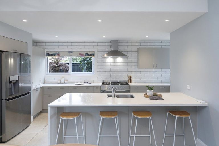 Photo of property in 2 Celia Street, Redcliffs, Christchurch, 8081