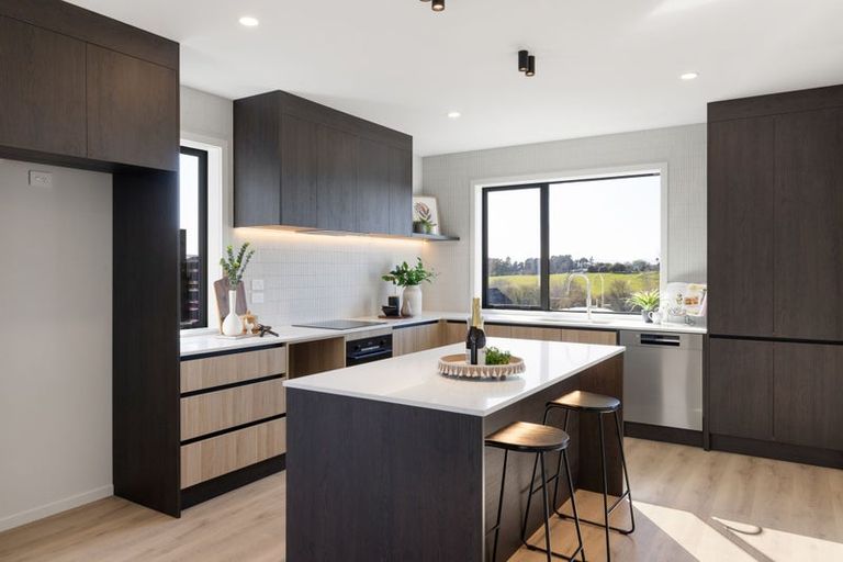 Photo of property in 16 Lumino Terrace, Peacocke, 3206