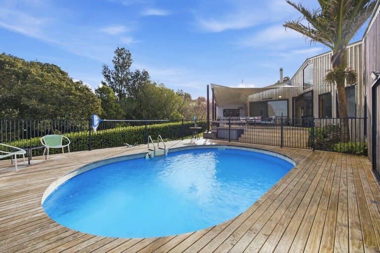 Photo of property in 11 Cameron Town Road, Pukekohe, 2678