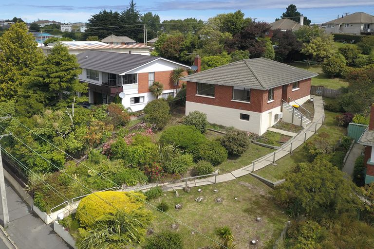 Photo of property in 10 Riselaw Road, Calton Hill, Dunedin, 9012