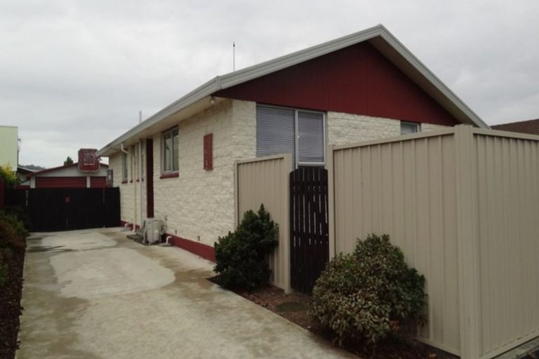 Photo of property in 12 Saint Lukes Street, Woolston, Christchurch, 8062