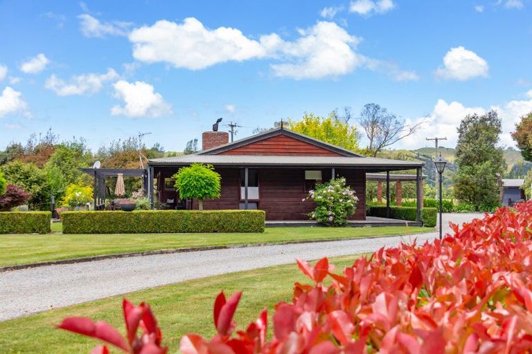 Photo of property in 354b Manaia Road, Homebush, Masterton, 5885