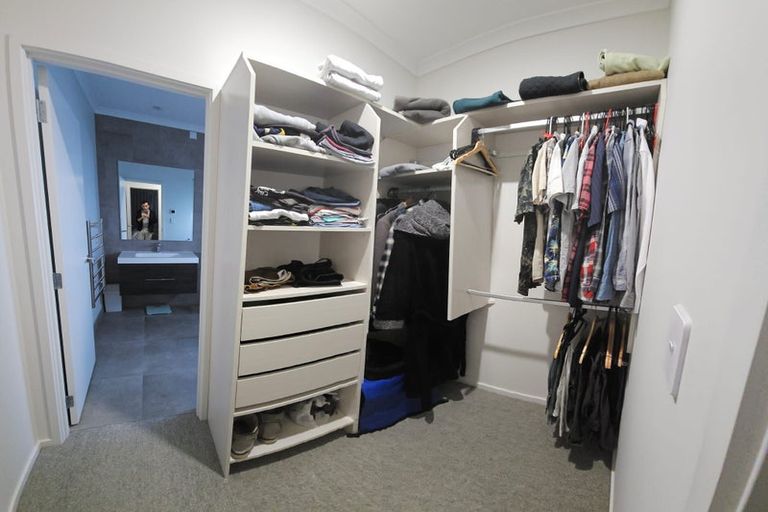 Photo of property in 73 Karepiro Drive, Stanmore Bay, Whangaparaoa, 0932