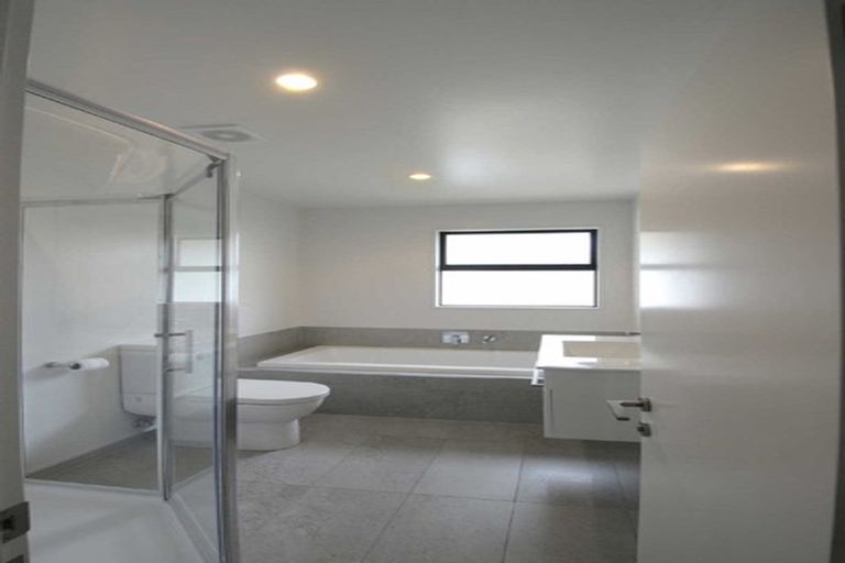 Photo of property in 135 Infinity Drive, Pegasus, 7612