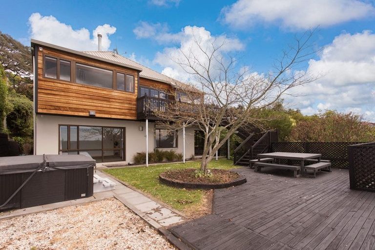 Photo of property in 37 Aotea Terrace, Huntsbury, Christchurch, 8022