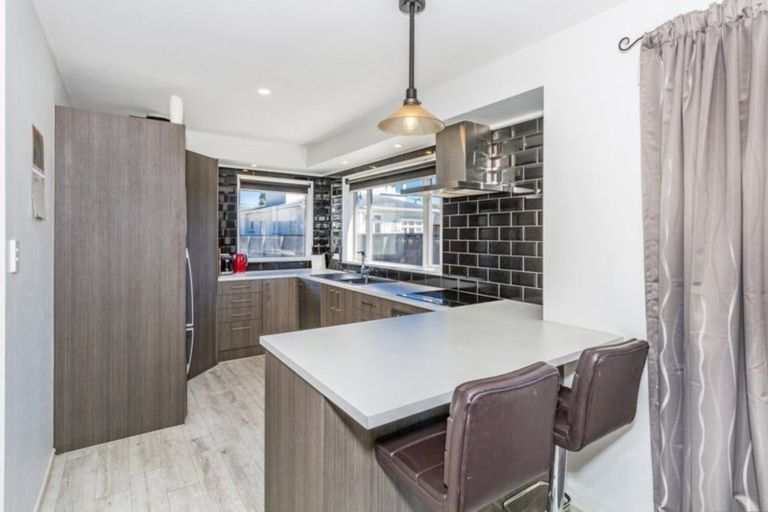 Photo of property in 43a Wyon Street, Linwood, Christchurch, 8062