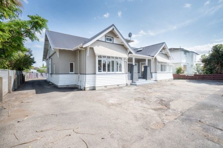 Photo of property in 17 Titoki Street, Palmerston North, 4414