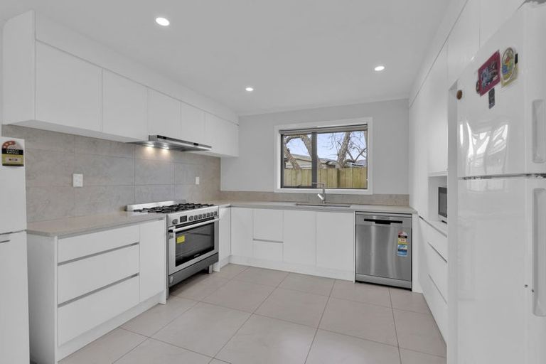 Photo of property in 98a Holland Road, Fairfield, Hamilton, 3214
