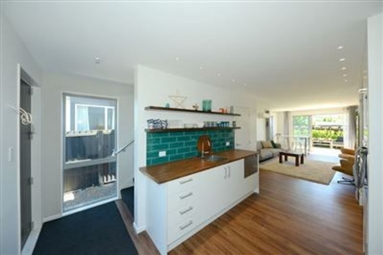 Photo of property in 67 Essex Street, Phillipstown, Christchurch, 8011