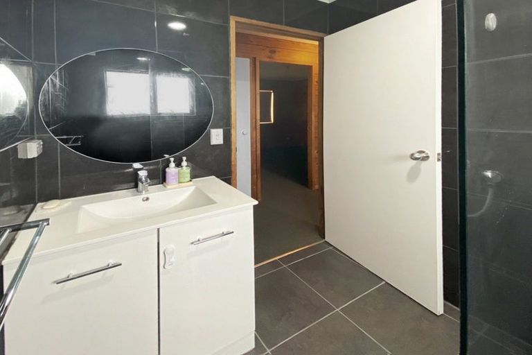 Photo of property in 15a Seaforth Avenue, Milson, Palmerston North, 4414