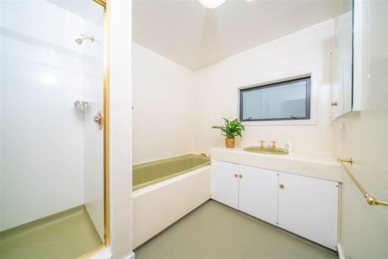 Photo of property in 5 Bengal Drive, Cashmere, Christchurch, 8022