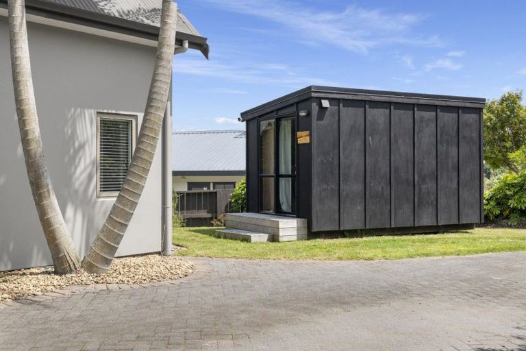 Photo of property in 27 Solander Drive, Welcome Bay, Tauranga, 3112