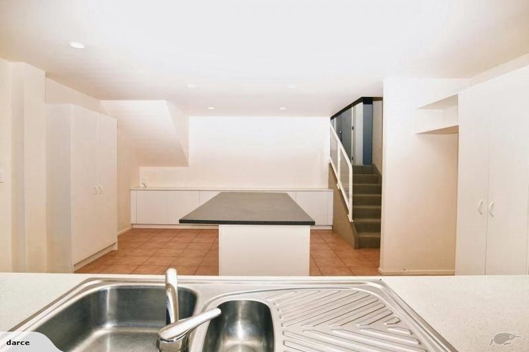 Photo of property in 20 Merehai Place, Snells Beach, 0920