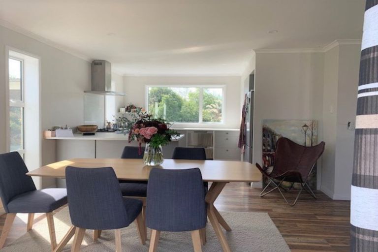 Photo of property in 2a Centre Street, Waimate, 7978