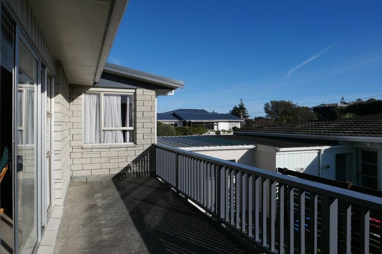 Photo of property in 4 Myrtle Lane, Raumati Beach, Paraparaumu, 5032