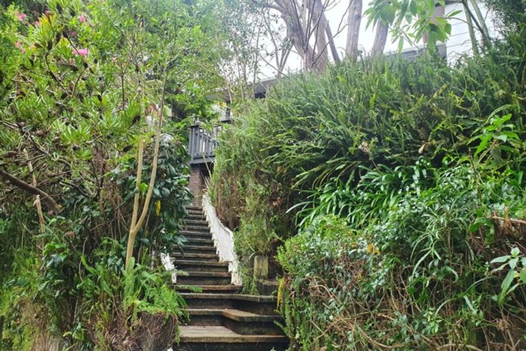 Photo of property in 38 Penrith Street, Westown, New Plymouth, 4310