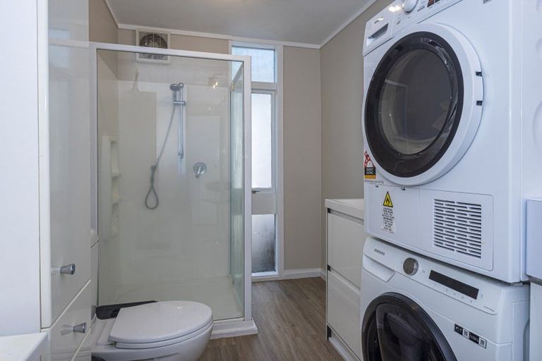 Photo of property in 17 Kowhai Park Road, Maunu, Whangarei, 0110