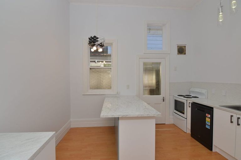 Photo of property in 30 Colombo Street, Newtown, Wellington, 6021