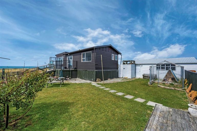 Photo of property in 13 Stafford Street, Hampden, 9410