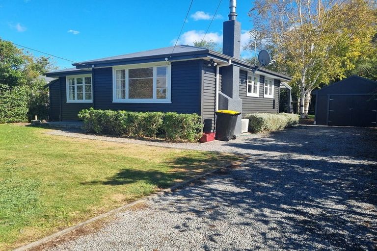 Photo of property in 8 Kempton Street, Greytown, 5712