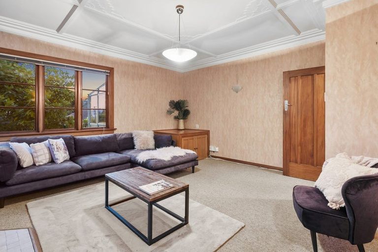 Photo of property in 1 Woodside Terrace, Andersons Bay, Dunedin, 9013