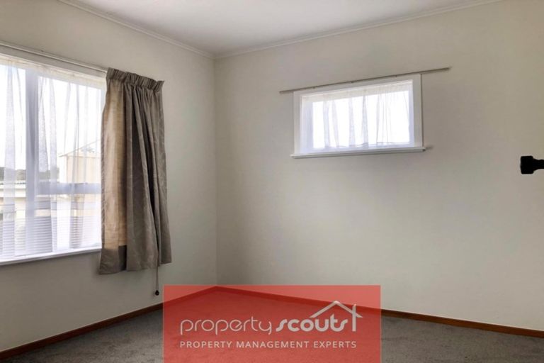 Photo of property in 62/64a Mould Street, Waitara, 4320