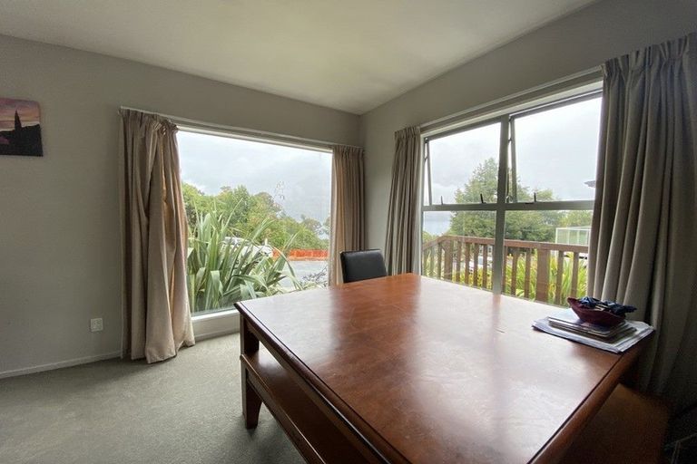 Photo of property in 14a Williams Street, Sunshine Bay, Queenstown, 9300