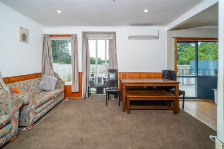 Photo of property in 195 Springs Road, Hornby, Christchurch, 8042