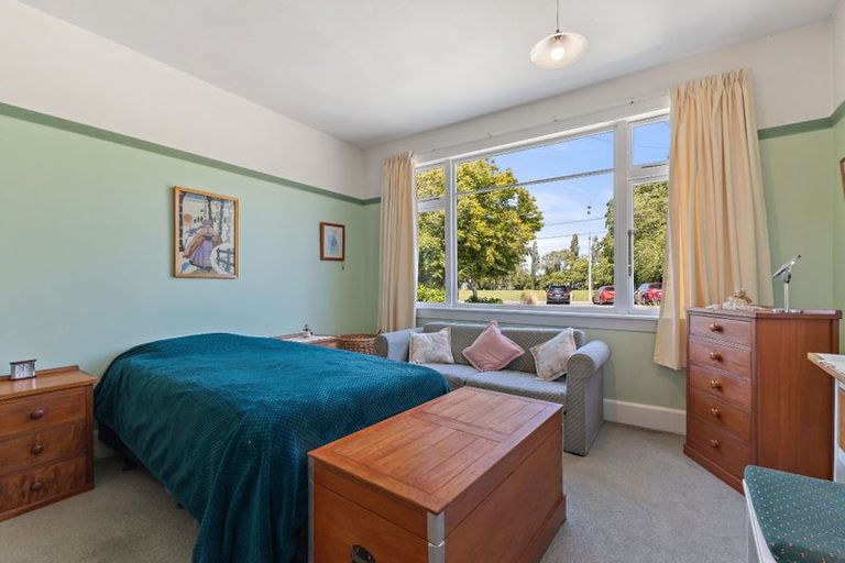 Photo of property in 62 Domain Terrace, Spreydon, Christchurch, 8024