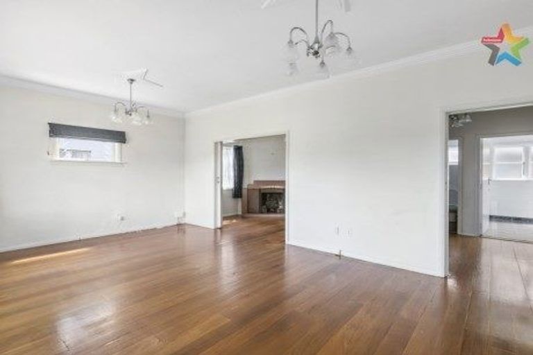 Photo of property in 3 Tawa Street, Woburn, Lower Hutt, 5010