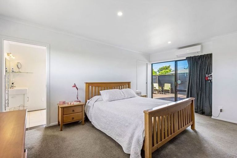 Photo of property in 107 Coronation Road, Hillcrest, Auckland, 0627