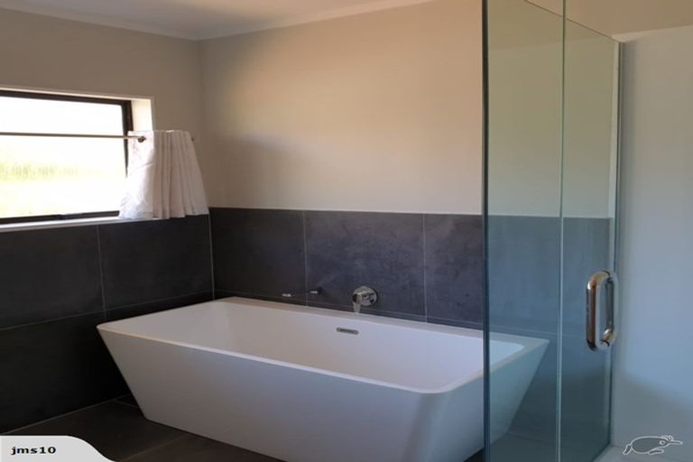 Photo of property in 2/87 Cook Street, Howick, Auckland, 2014