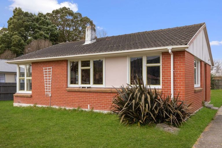 Photo of property in 41 Harold Crescent, Fordlands, Rotorua, 3015