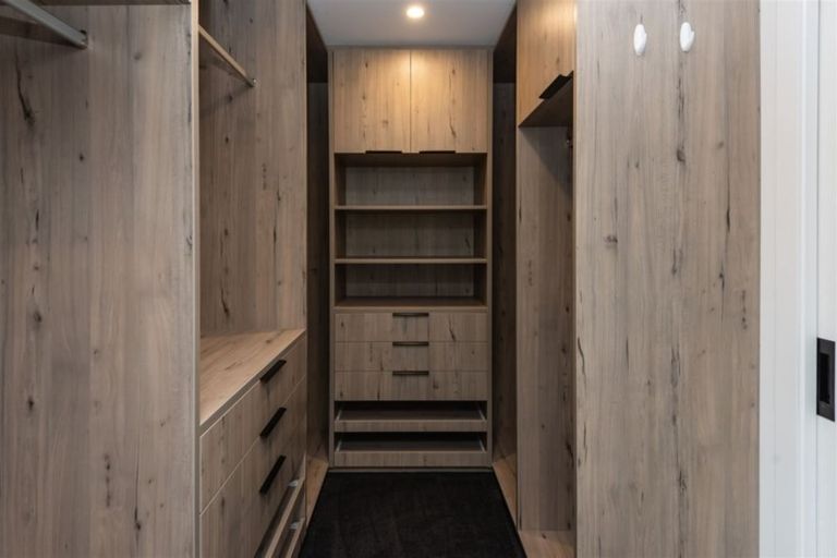 Photo of property in 9 Willowbrook Place, Fendalton, Christchurch, 8052