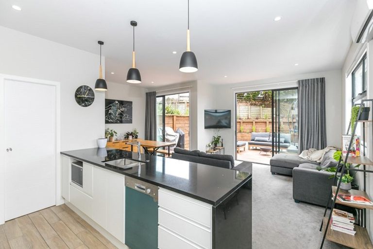 Photo of property in 29b Shrule Place, Huntington, Hamilton, 3210