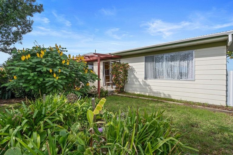 Photo of property in 5 Okiato Road, Okiato, Russell, 0272