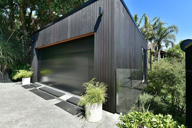 Photo of property in 25c Duncansby Road, Stanmore Bay, Whangaparaoa, 0932