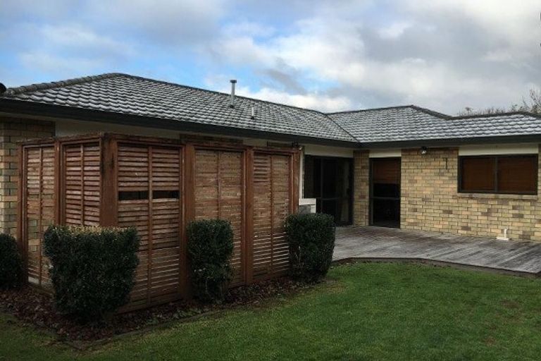 Photo of property in 64 Bouverie Crescent, Flagstaff, Hamilton, 3210