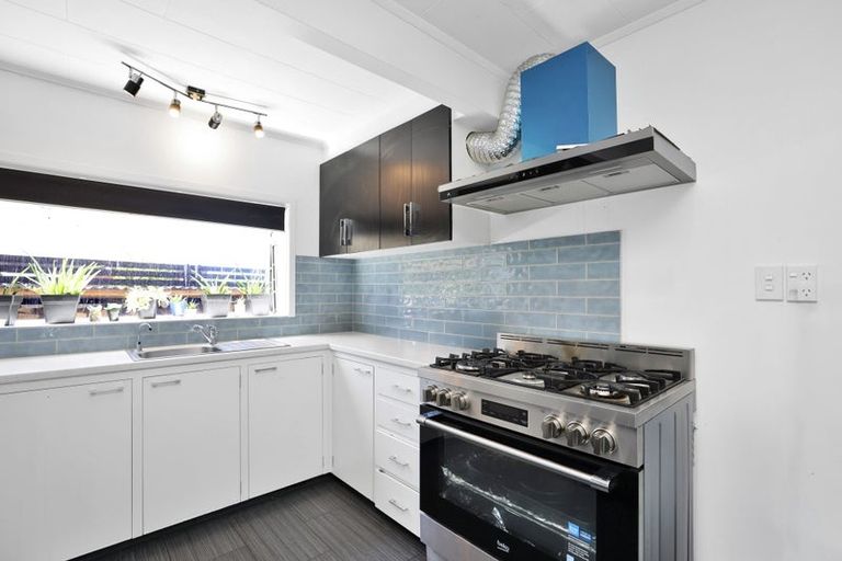 Photo of property in 170 Mcmurdo Street, Tinwald, Ashburton, 7700