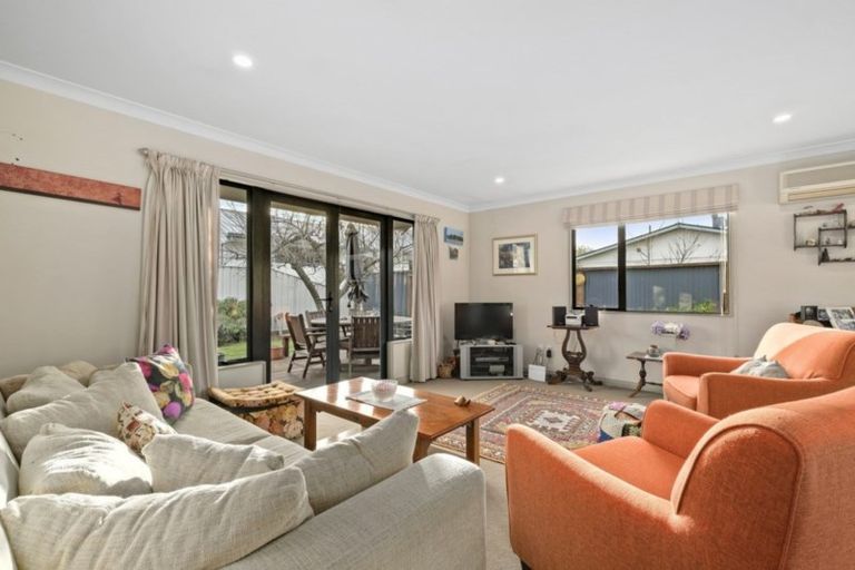 Photo of property in 35 Achil Street, Cromwell, 9310